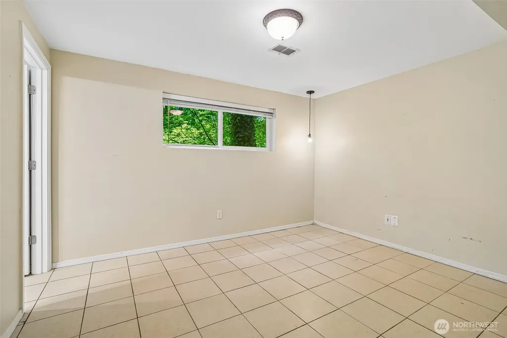 26301 SE 158th Street Issaquah WA 98027
