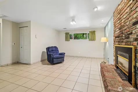 26301 SE 158th Street Issaquah WA 98027
