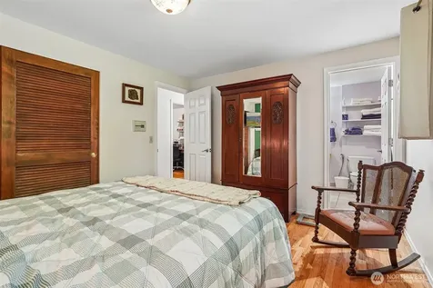26301 SE 158th Street Issaquah WA 98027