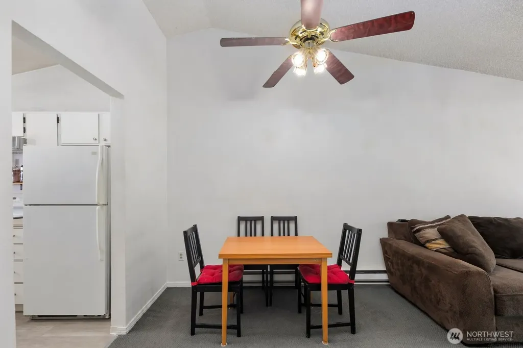 3435 Auburn Way S Auburn WA 98092