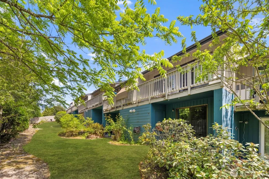 3435 Auburn Way S Auburn WA 98092