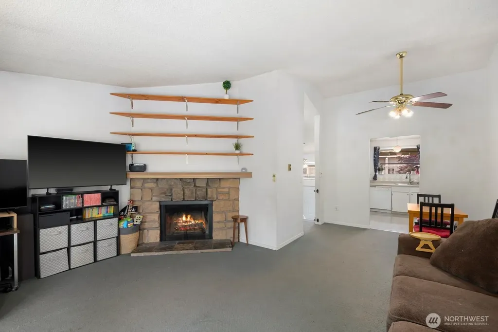 3435 Auburn Way S Auburn WA 98092