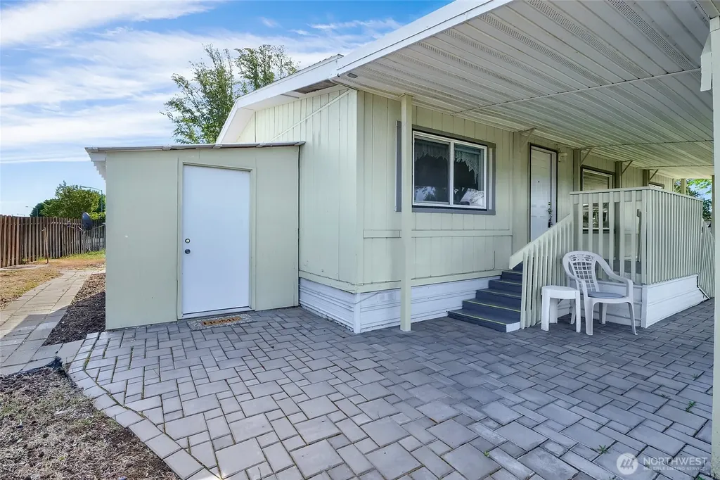 3131 W Wapato Drive Moses Lake WA 98837