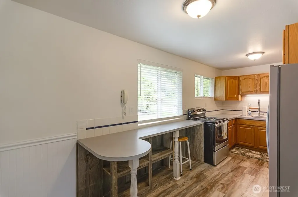 17631 Old Barn Road SE Yelm WA 98597