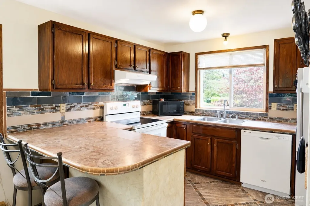 3219 134th Place SW Lynnwood WA 98087