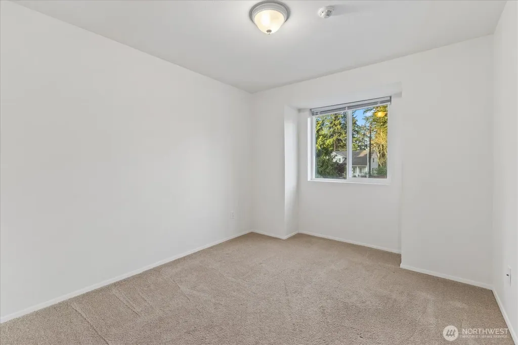 21904 56th Avenue W Mountlake Terrace WA 98043