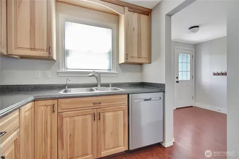 1608 9th Street Marysville WA 98270