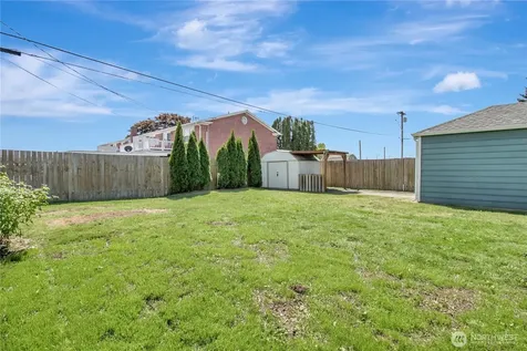 1608 9th Street Marysville WA 98270