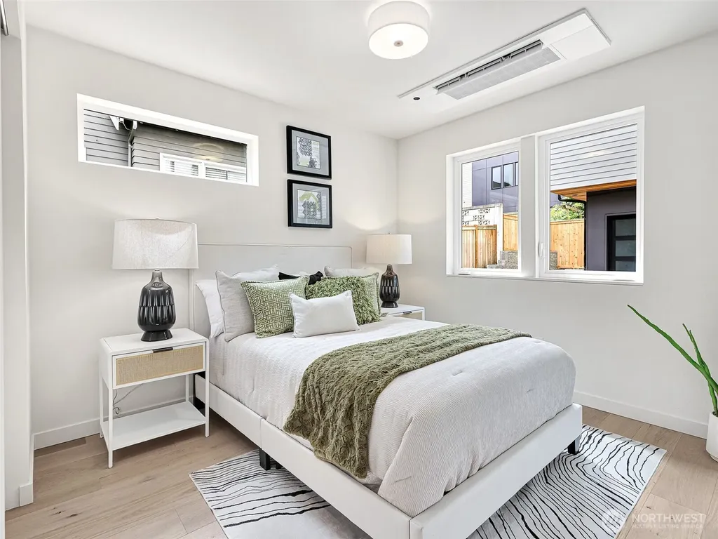1411 N 48th Street Seattle WA 98103
