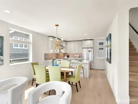1411 N 48th Street Seattle WA 98103