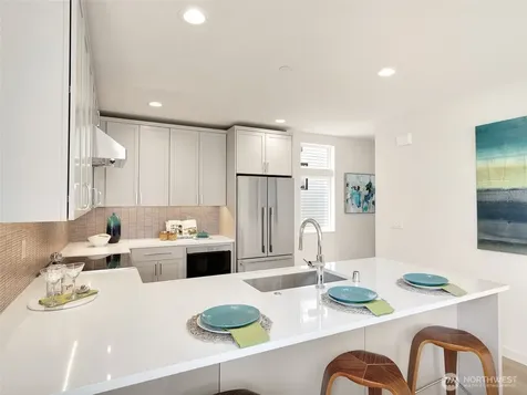 1411 N 48th Street Seattle WA 98103