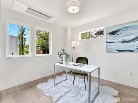 1411 N 48th Street Seattle WA 98103