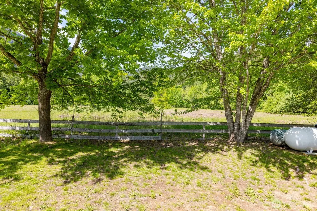 60982 Dexter Lane Marblemount WA 98267