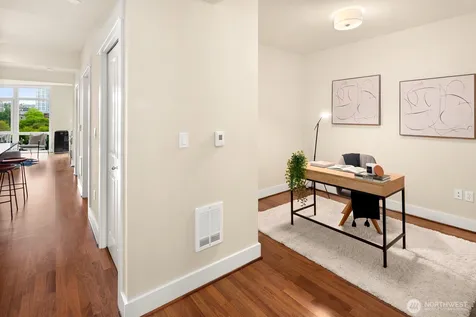 699 John Street Seattle WA 98109