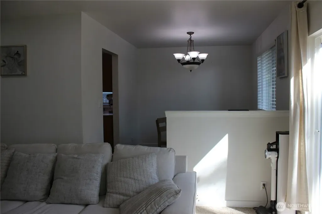 18817 SE 271st Place Covington WA 98042