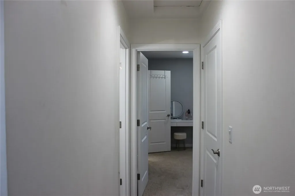 18817 SE 271st Place Covington WA 98042