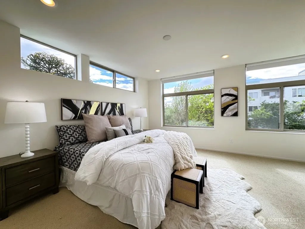 4114 Linden Avenue N Seattle WA 98103