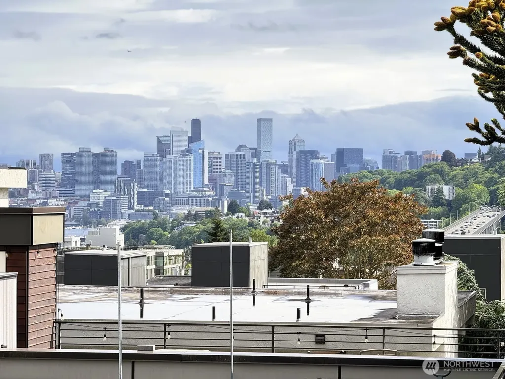 4114 Linden Avenue N Seattle WA 98103
