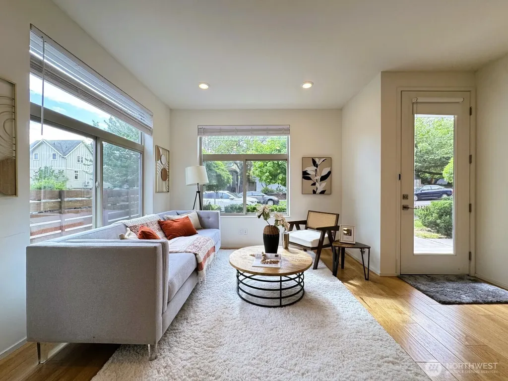 4114 Linden Avenue N Seattle WA 98103