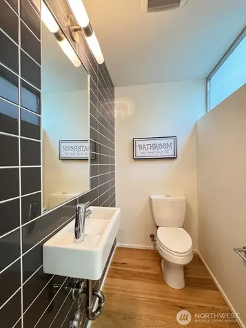 4114 Linden Avenue N Seattle WA 98103