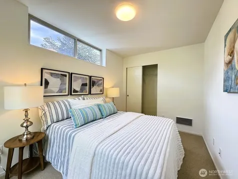 4114 Linden Avenue N Seattle WA 98103