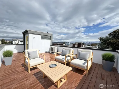 4114 Linden Avenue N Seattle WA 98103