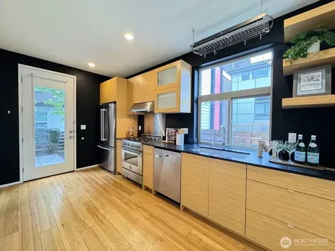 4114 Linden Avenue N Seattle WA 98103