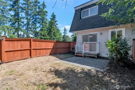 19712 50 Avenue W Lynnwood WA 98036