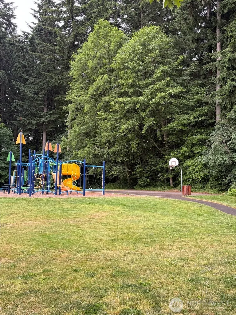 3218 15th Way SE Olympia WA 98501