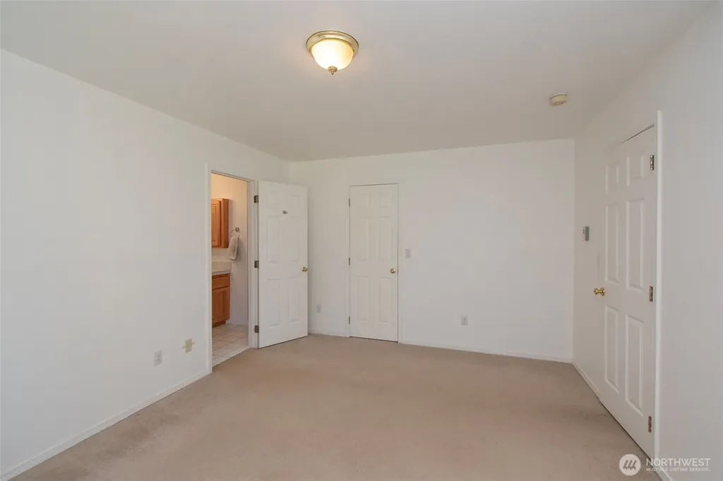 3582 Happy Valley Road Sequim WA 98382