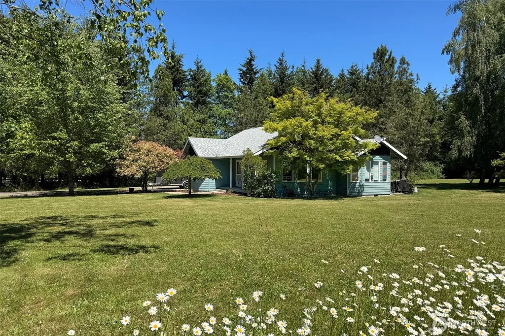 3582 Happy Valley Road Sequim WA 98382