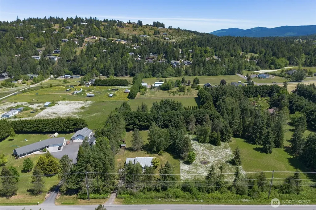 3582 Happy Valley Road Sequim WA 98382