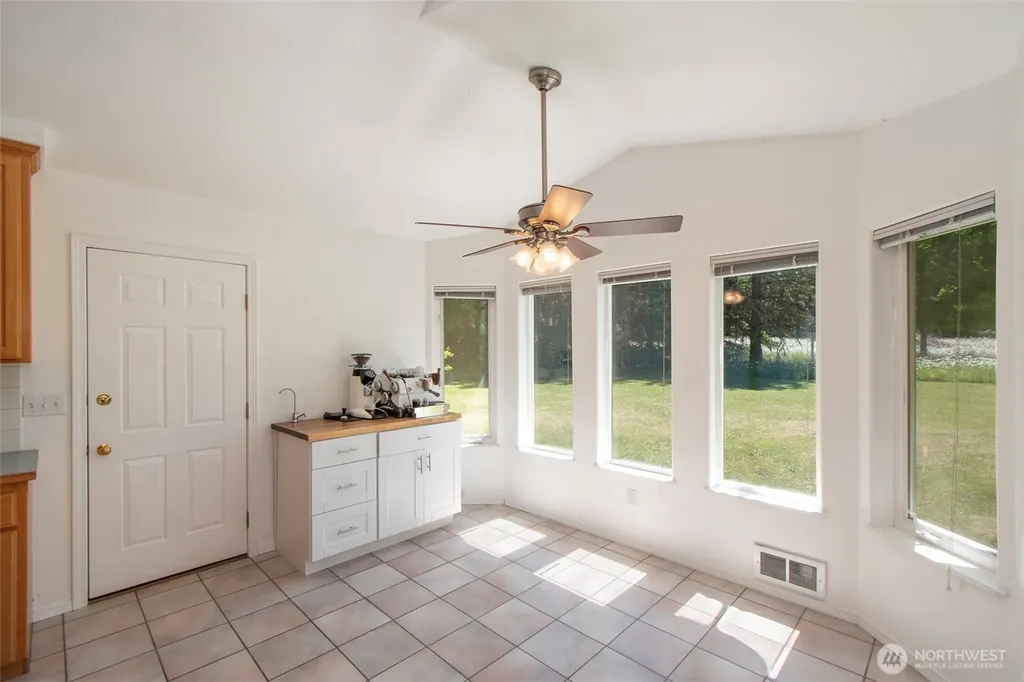 3582 Happy Valley Road Sequim WA 98382