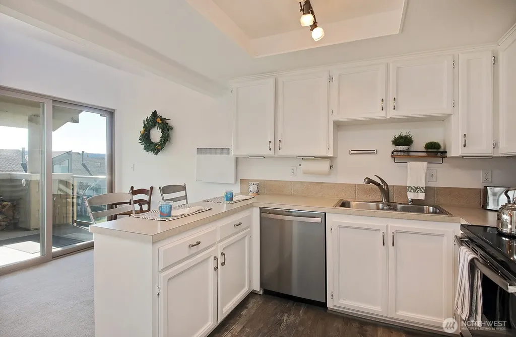 816 Old Beach Road Freeland WA 98249