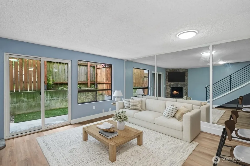 13702 37th Avenue S Tukwila WA 98168