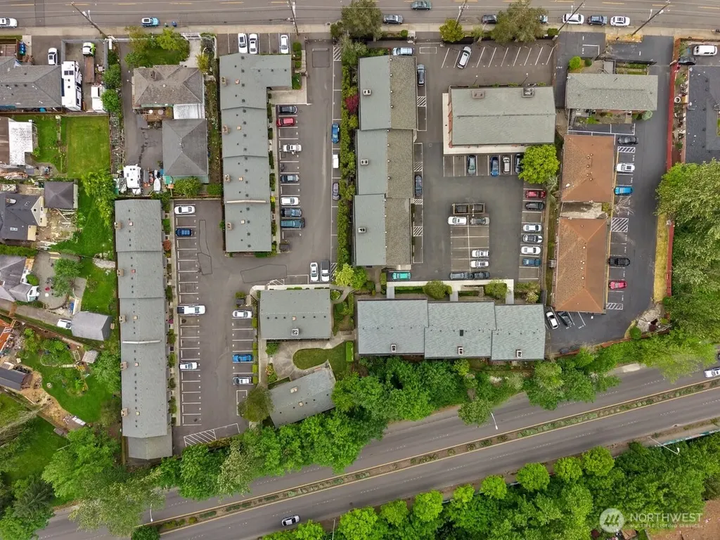13702 37th Avenue S Tukwila WA 98168
