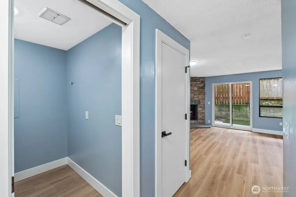 13702 37th Avenue S Tukwila WA 98168