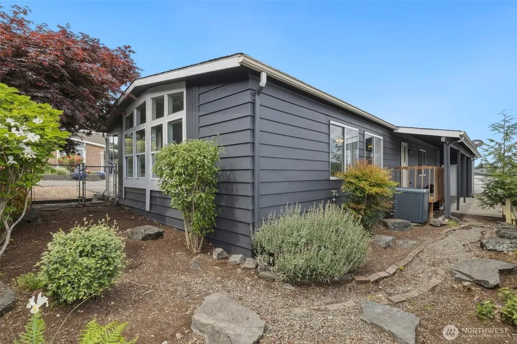 2500 Alder Street Milton WA 98354
