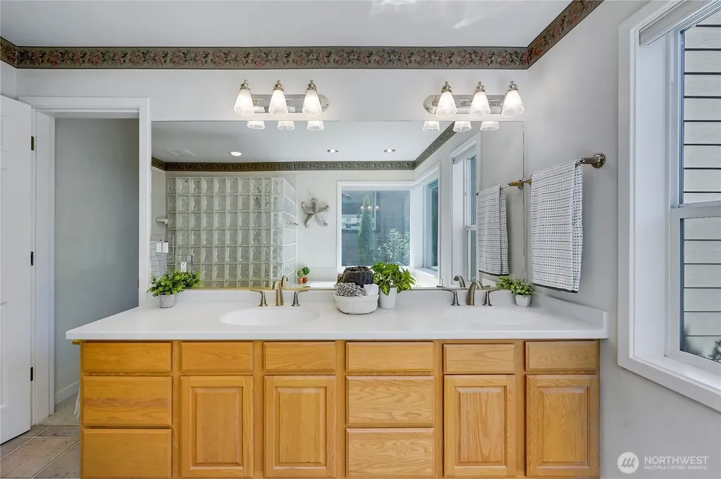 103 Deer Hollow Circle Port Ludlow WA 98365
