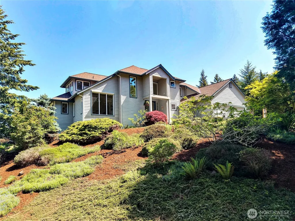 103 Deer Hollow Circle Port Ludlow WA 98365