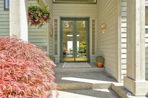 103 Deer Hollow Circle Port Ludlow WA 98365
