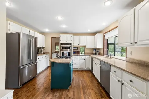 23625 SE 225th Street Maple Valley WA 98038