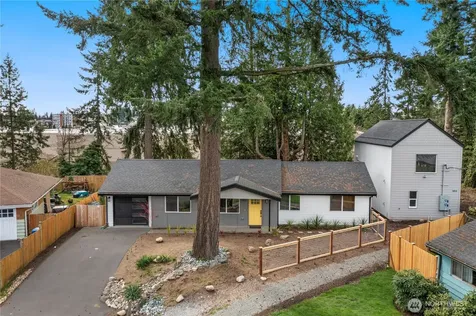 1402 N 136th Street Seattle WA 98133