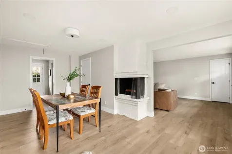 1402 N 136th Street Seattle WA 98133