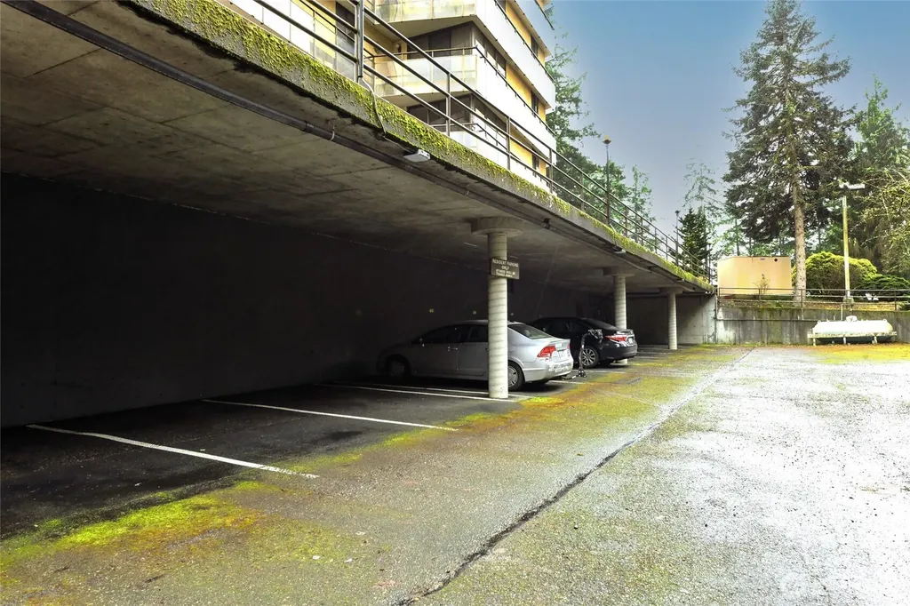 1910 Evergreen Park Drive SW Olympia WA 98502