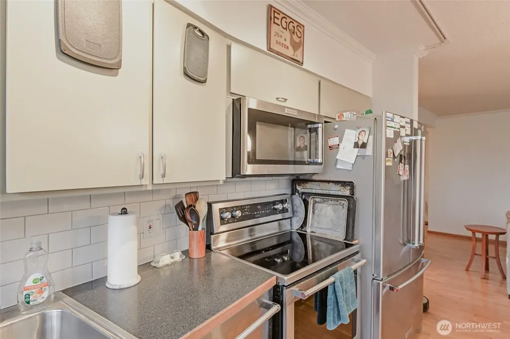 1910 Evergreen Park Drive SW Olympia WA 98502