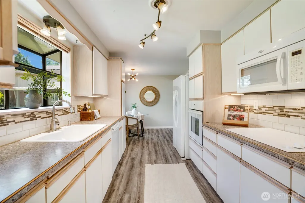 8802 41st Street W University Place WA 98466
