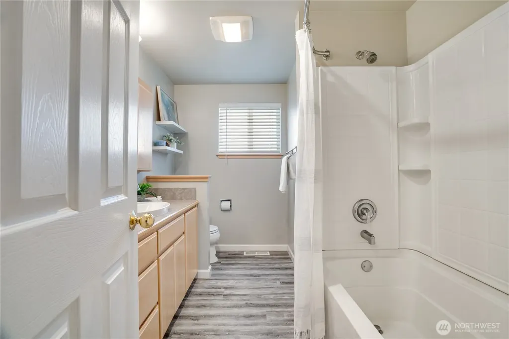 8802 41st Street W University Place WA 98466