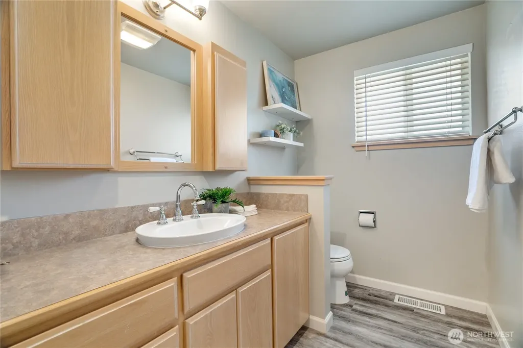 8802 41st Street W University Place WA 98466
