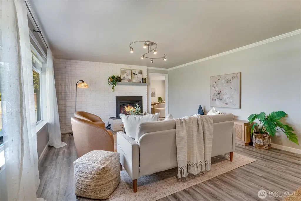 8802 41st Street W University Place WA 98466